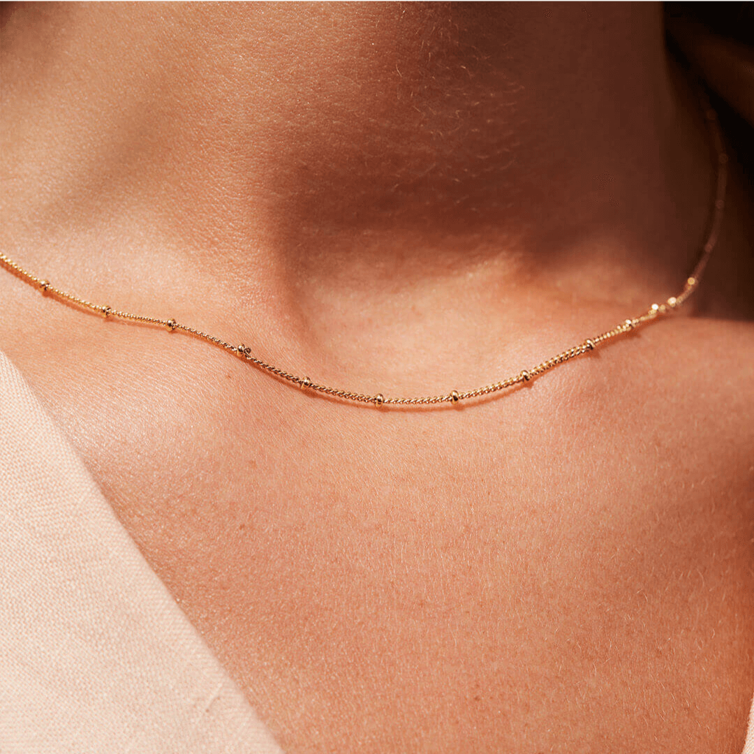 Lisse Necklace